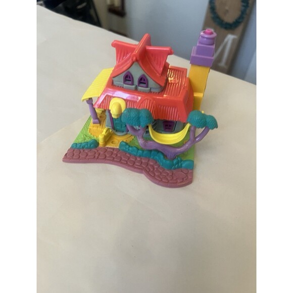 VTG 1994 POLLY POCKET POLLYVILLE KITTY HOUSE COMPACT No People - Picture 2 of 7